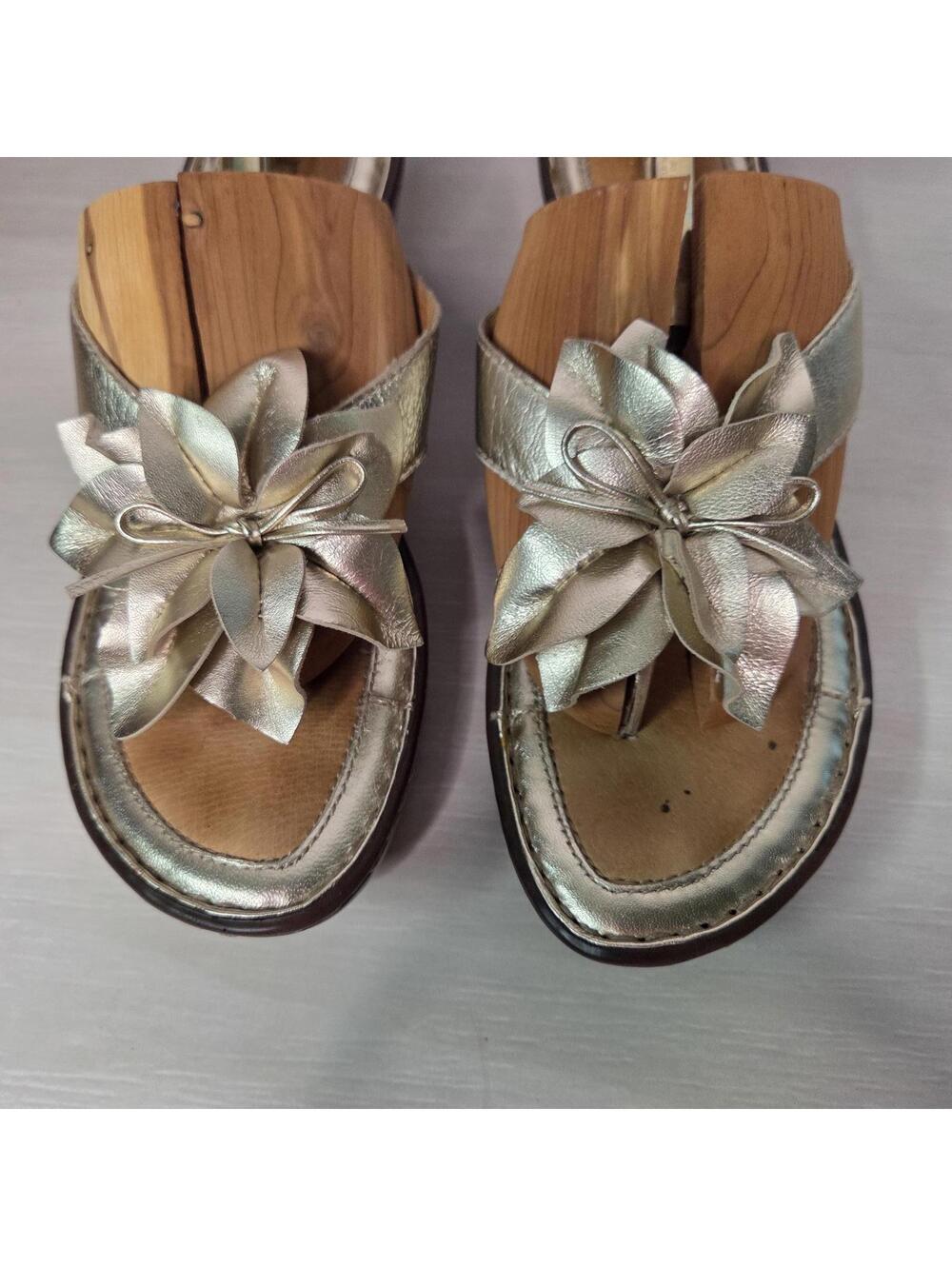 Born Metallic Leather Slide Sandals 8 Floral Accent